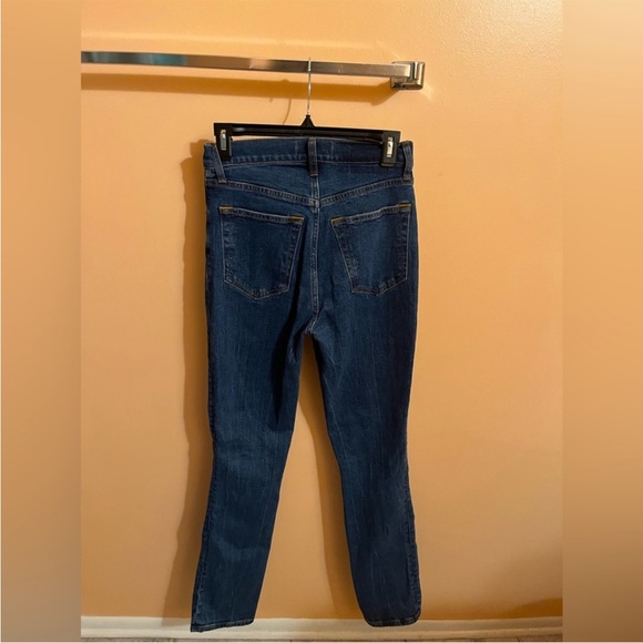 Abercrombie & Fitch Ultra High Rise 90s Slim Straight Jeans Dark Wash - Picture 8 of 12